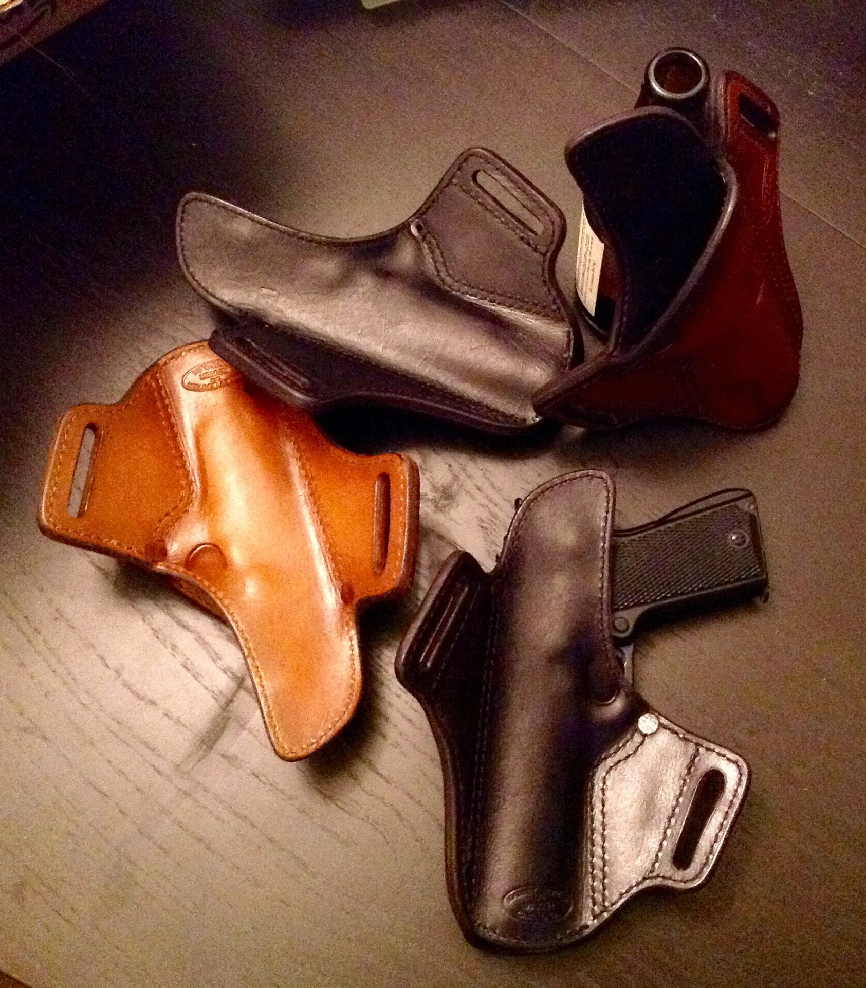1911 5" Leather Holster with Gator inlay