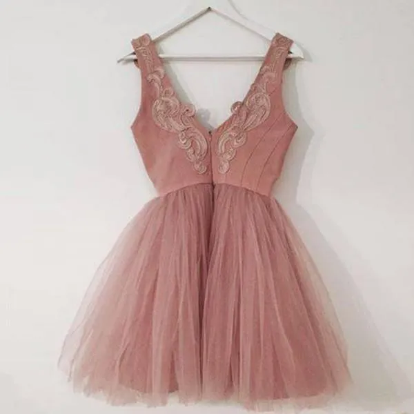 A-Line V-Neck Short Blush Appliques Homecoming Dress , Short Bridesmaid Dresses, WG102