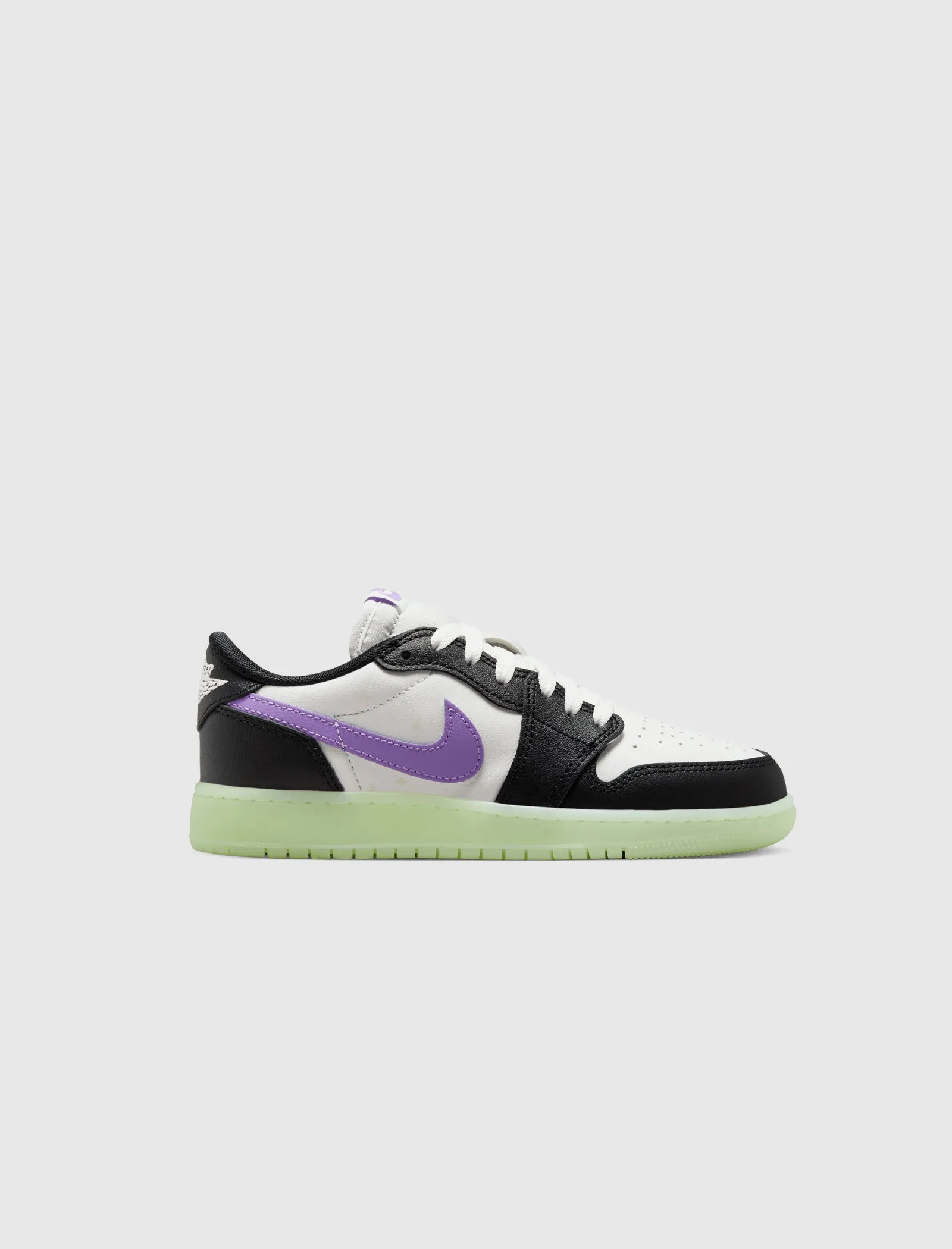 AIR JORDAN 1 LOW OG "BLACK RASPBERRY" GS