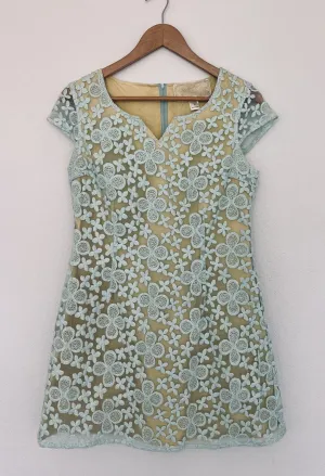 ANTHROPOLOGIE Nick & Mo Floral Blue Dress Sz S Lace Overlay 3/4 Sleeves Coquette