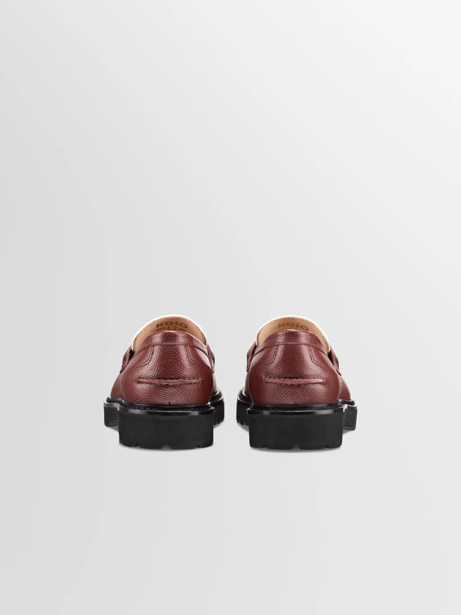 Arezzo in Pecan