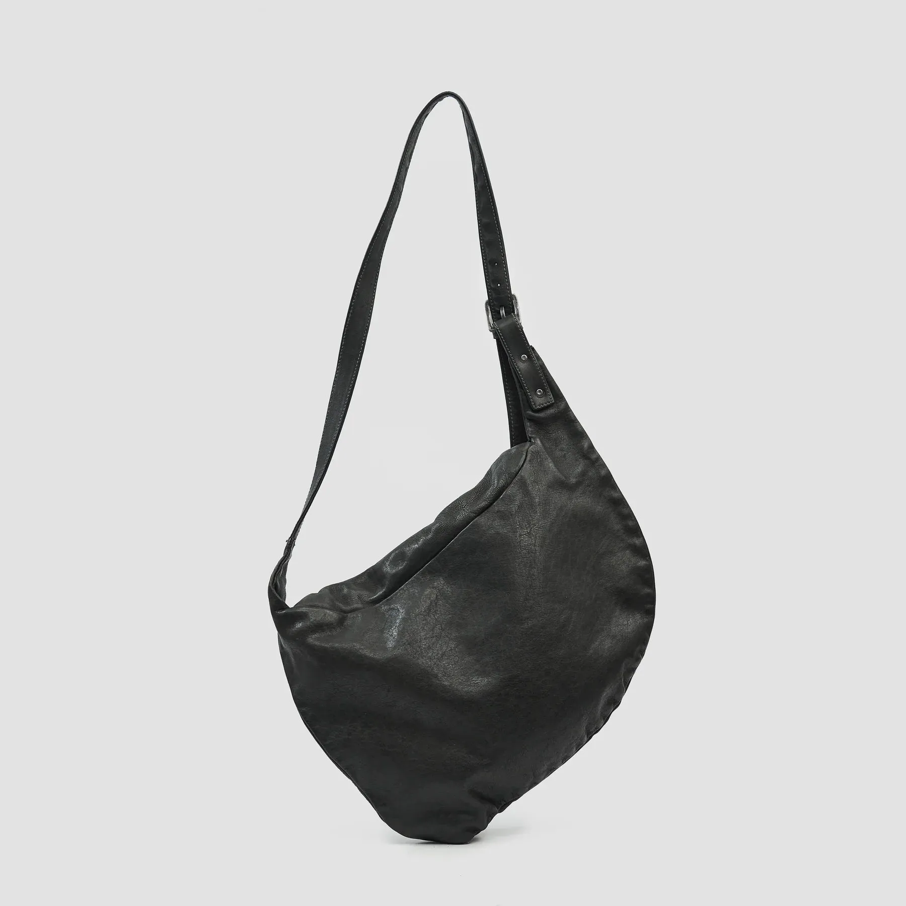 ARTU' SKEWED BLACK