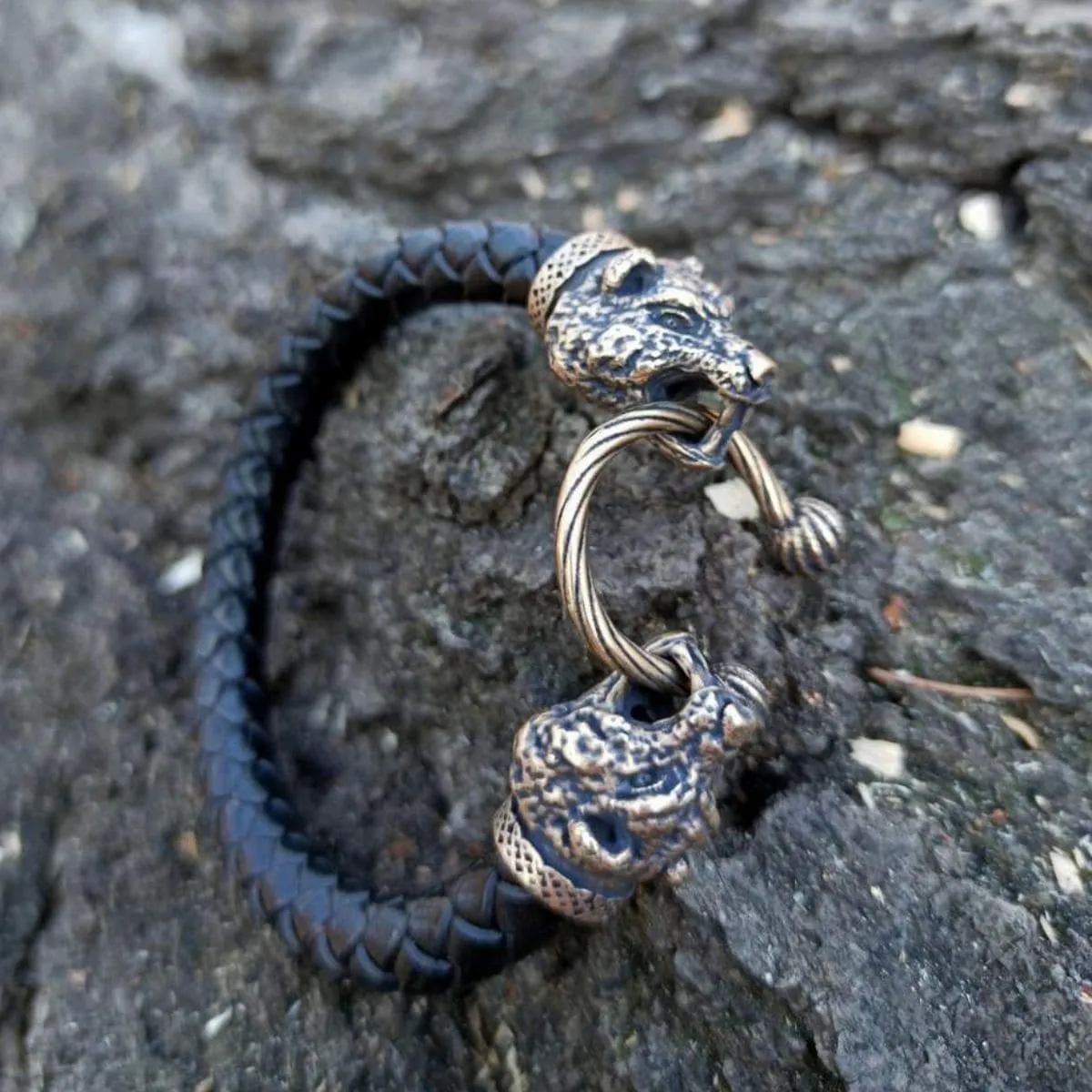 Bear head leather bracelet