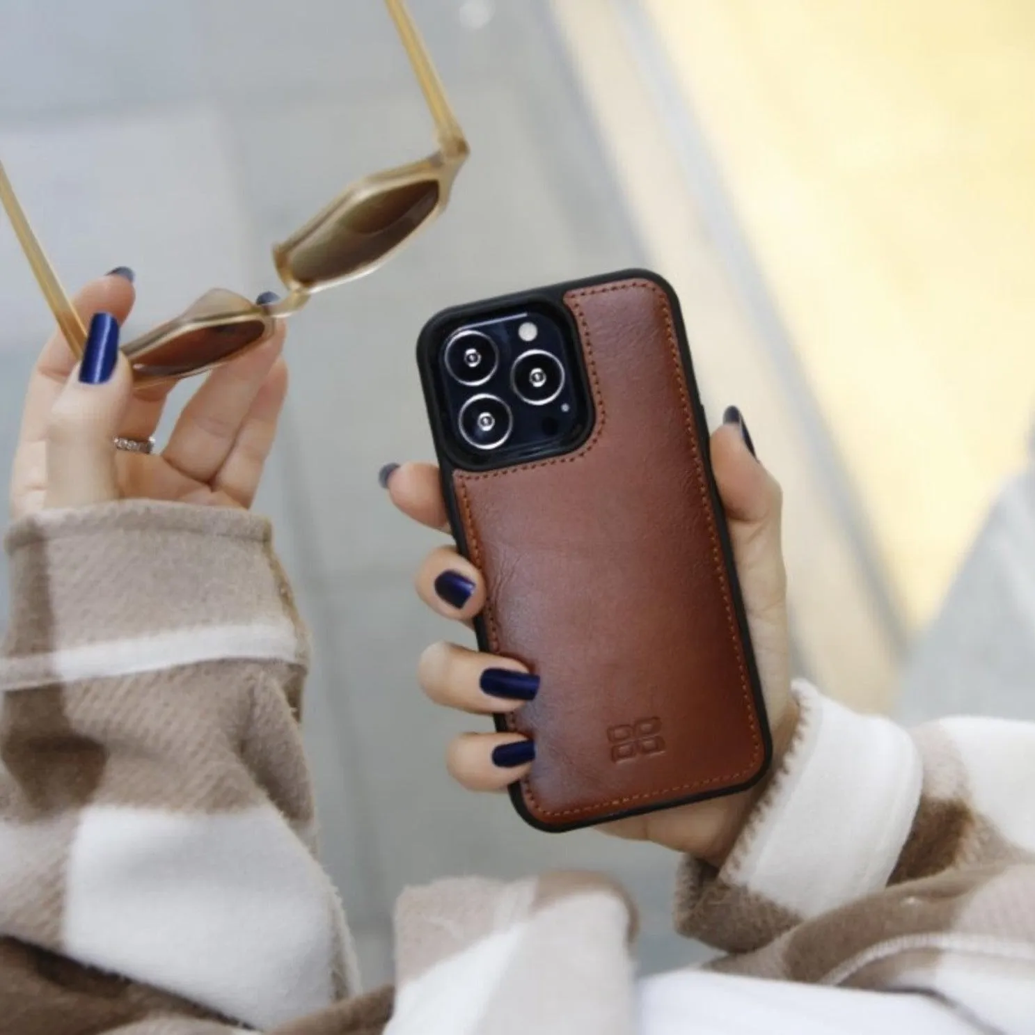 Bouletta Combines, Leather Back Covers, Card Holders and Keyrings for Special Days