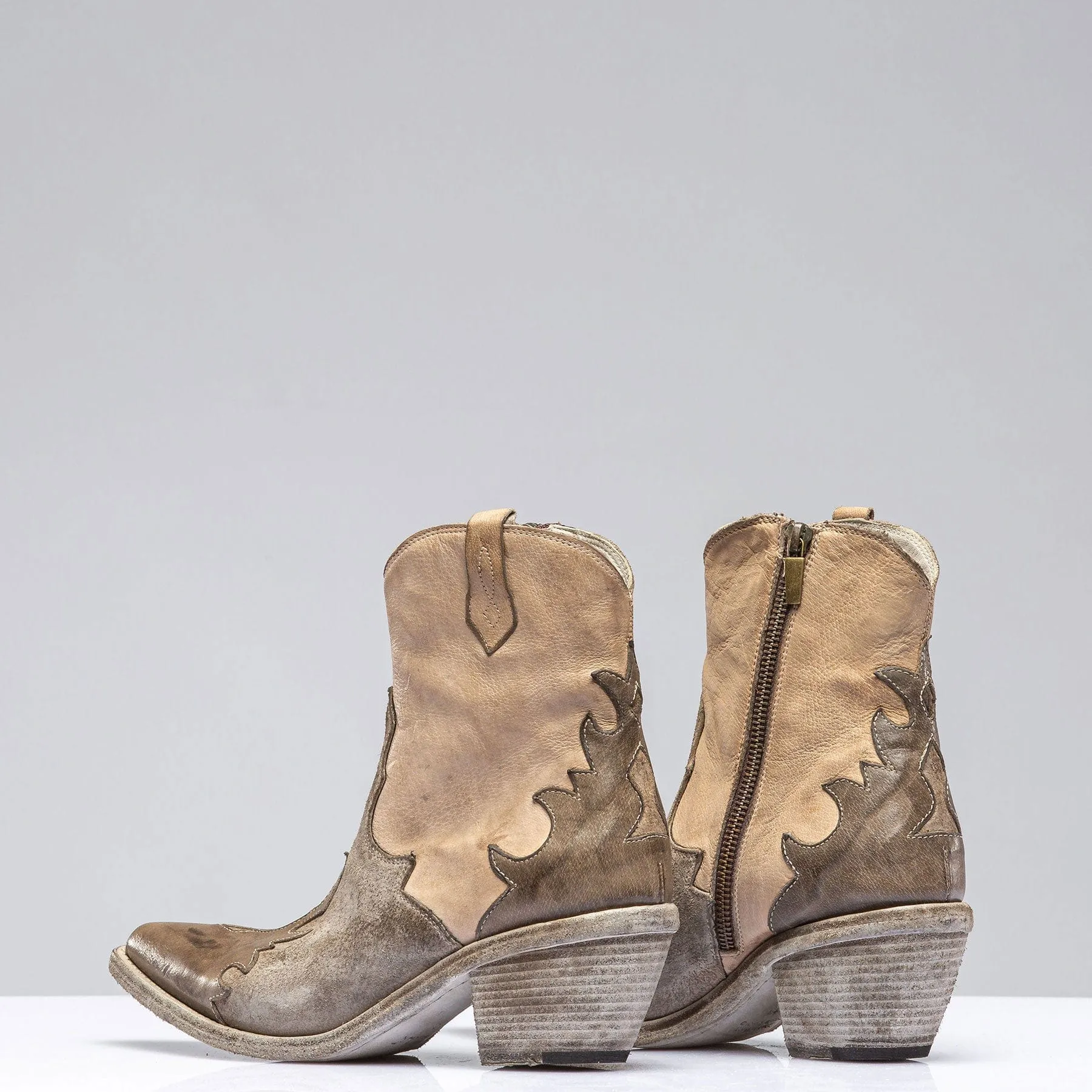 Coco Short Boot In Grey