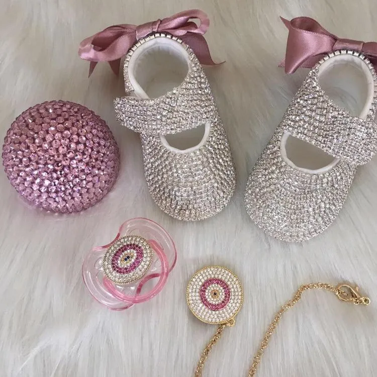 Crystals 3 pieces Pacifier & Clip   Pacifier Box   Shoe & Headband Set