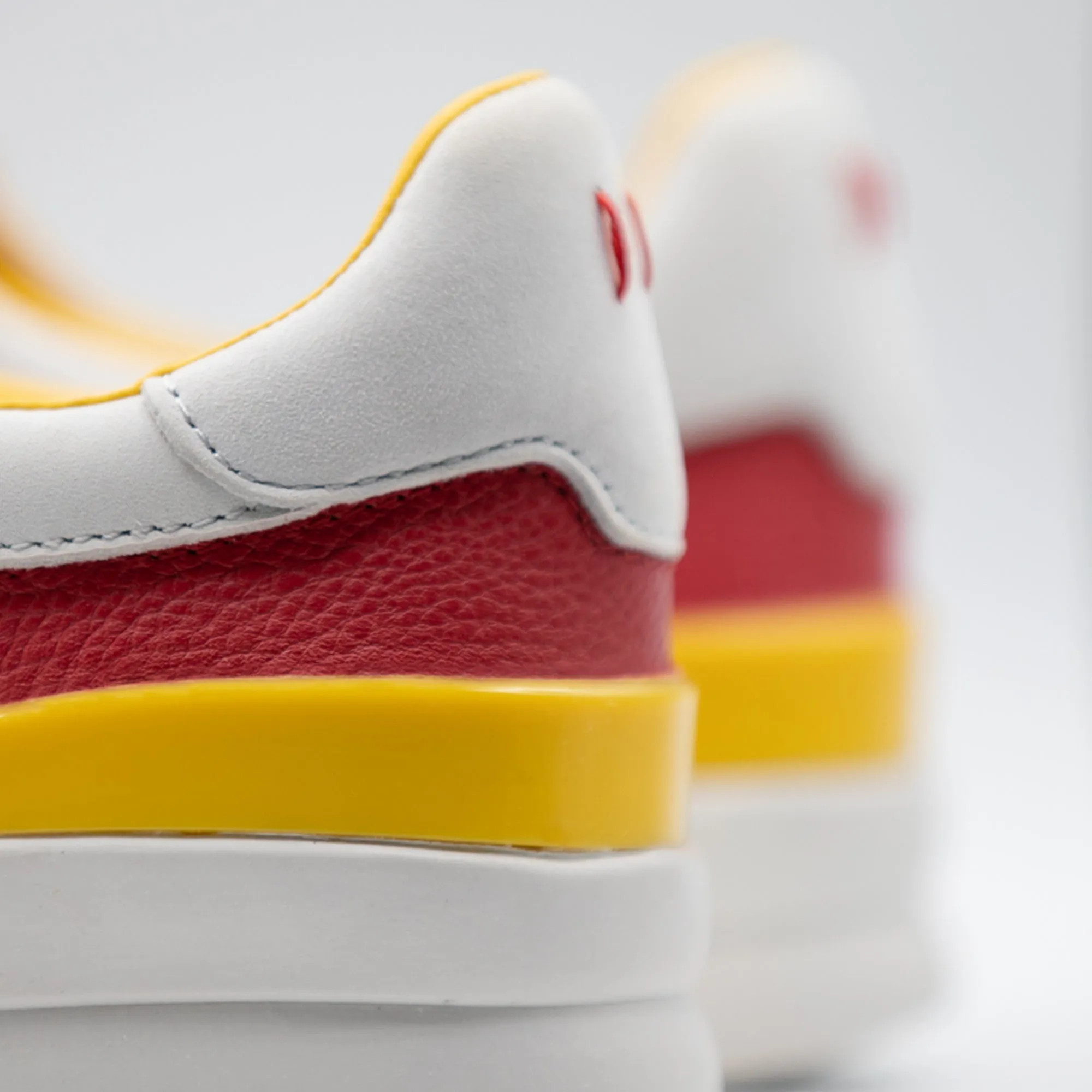 Dumont Red / Light Grey / Orange