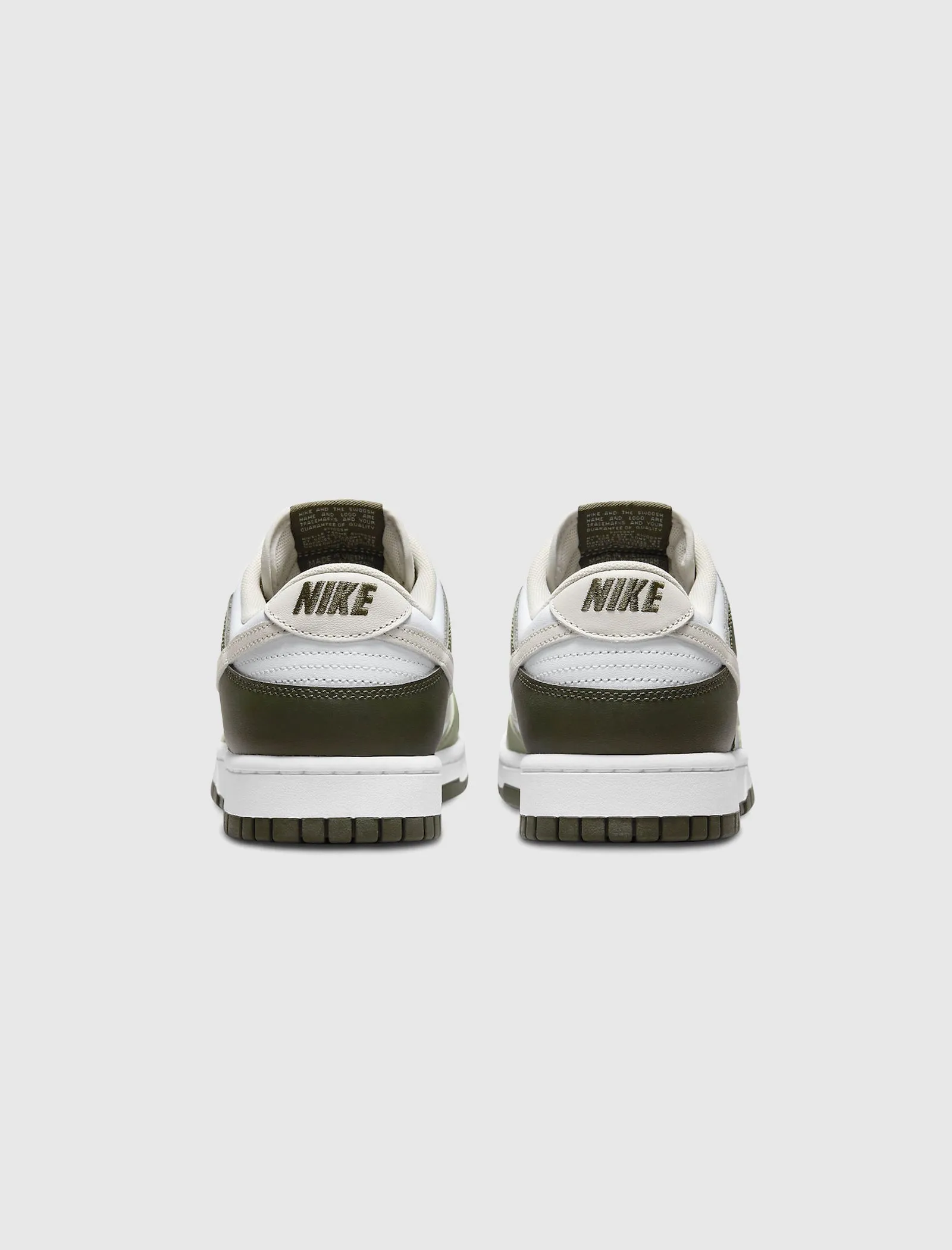 DUNK LOW "OIL GREEN"