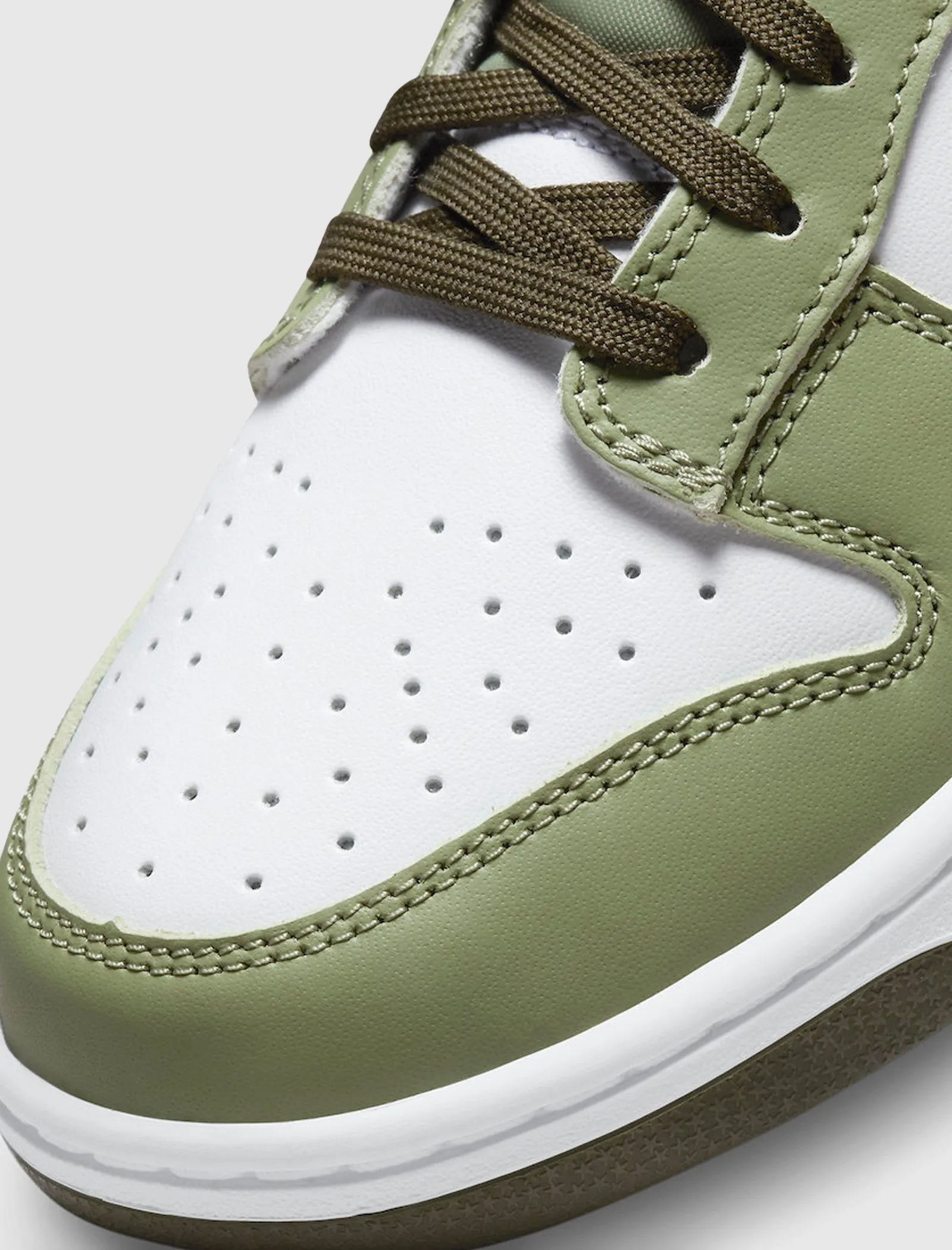 DUNK LOW "OIL GREEN"