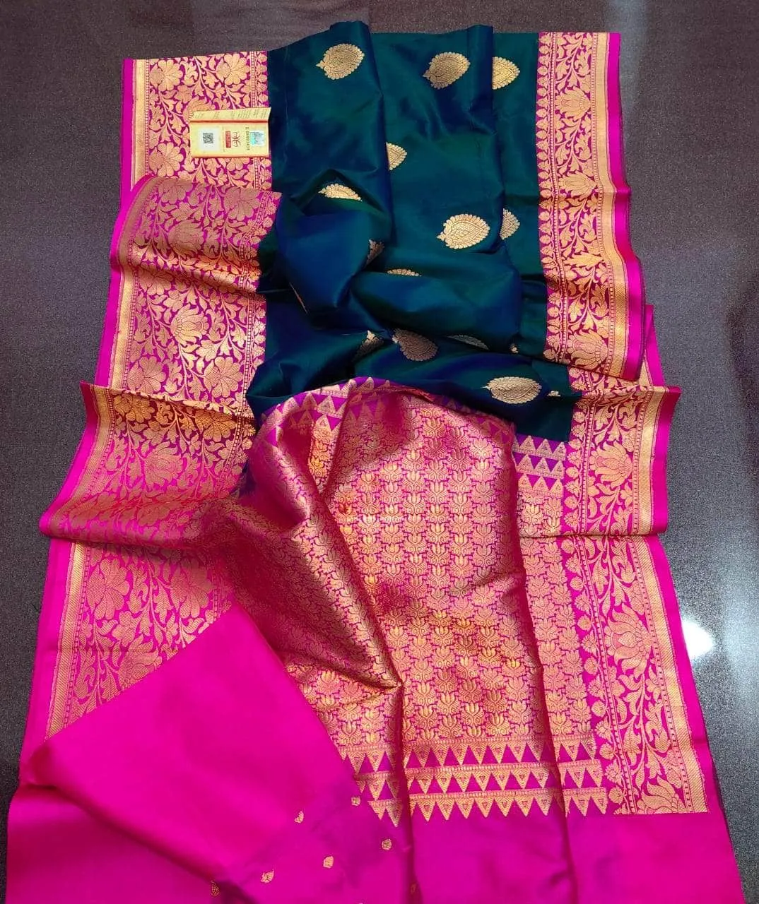 Exclusive Gold Zari Banarasi Silk Saree