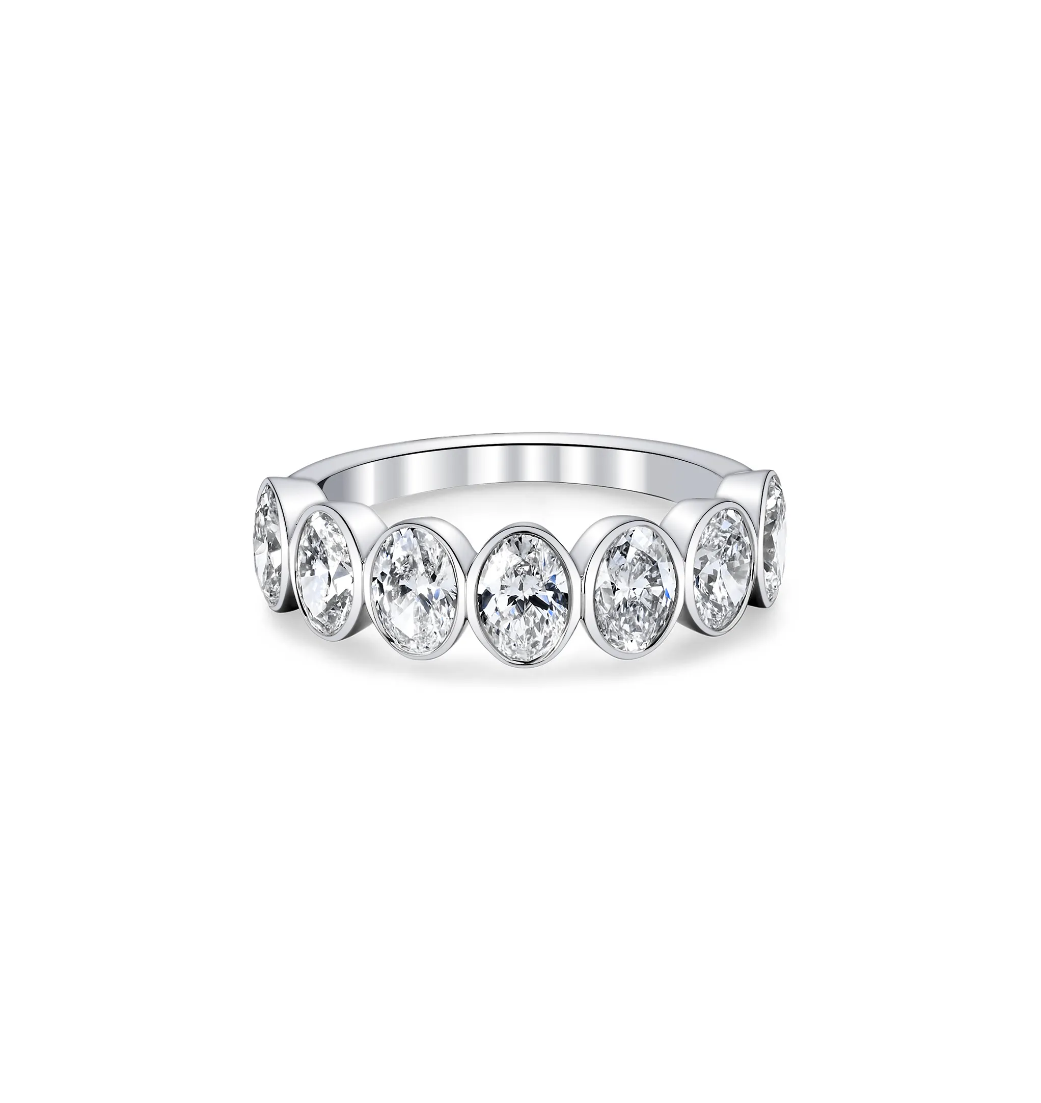 Fink's Exclusive Oval Diamond Bezel Set Band in Platinum