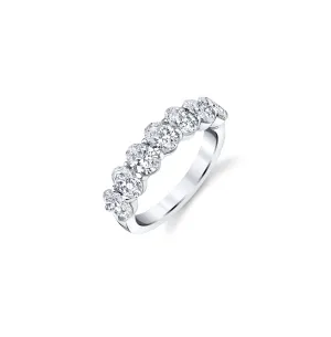 Fink's Exclusive Platinum Oval Diamond Band