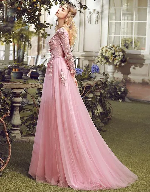 Floor-length A-line V-neck long sleeve evening dress,  Pink lace applique Back strap long prom dresses，PD0517