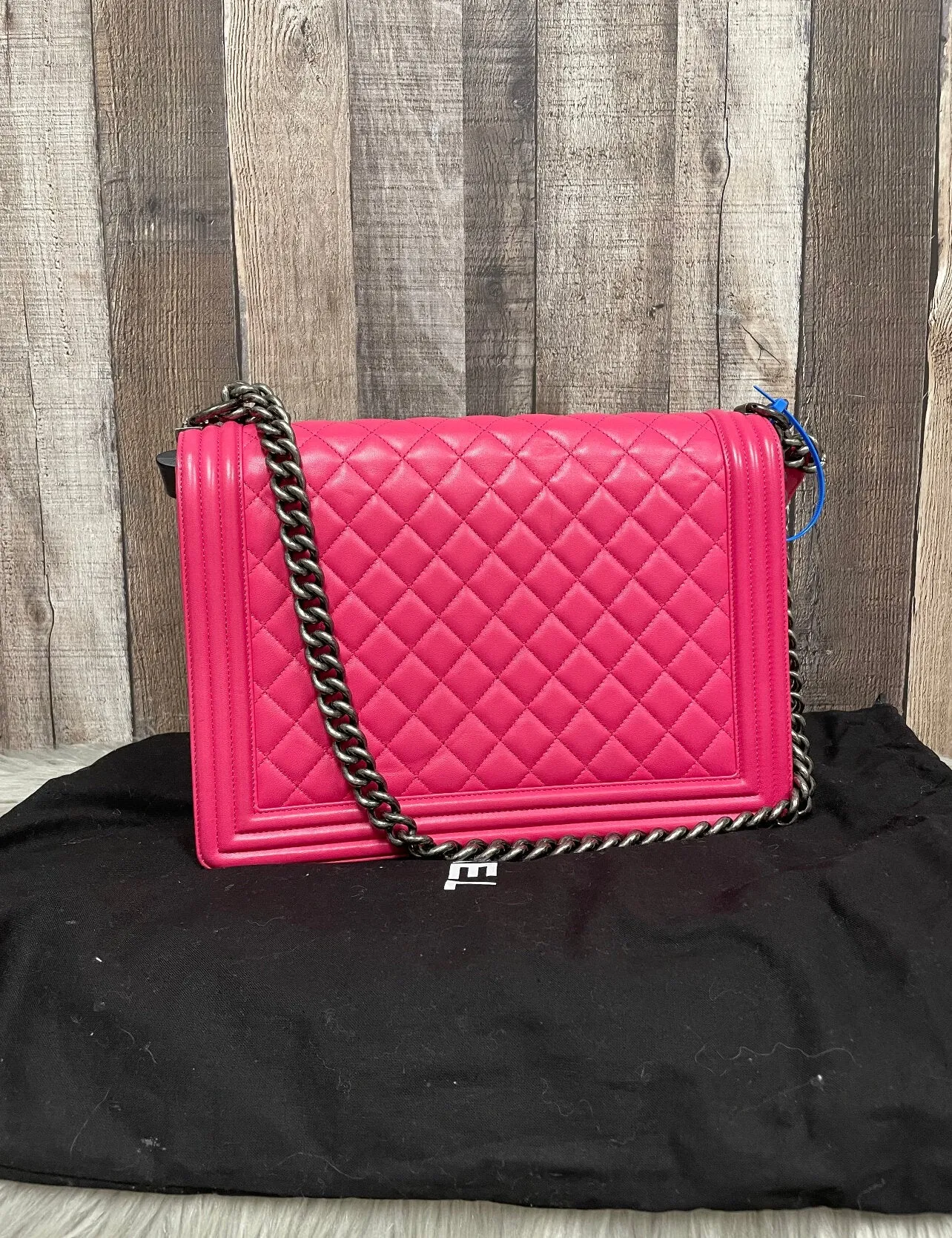 Handbag Luxury Designer By Chanel  Size: Large