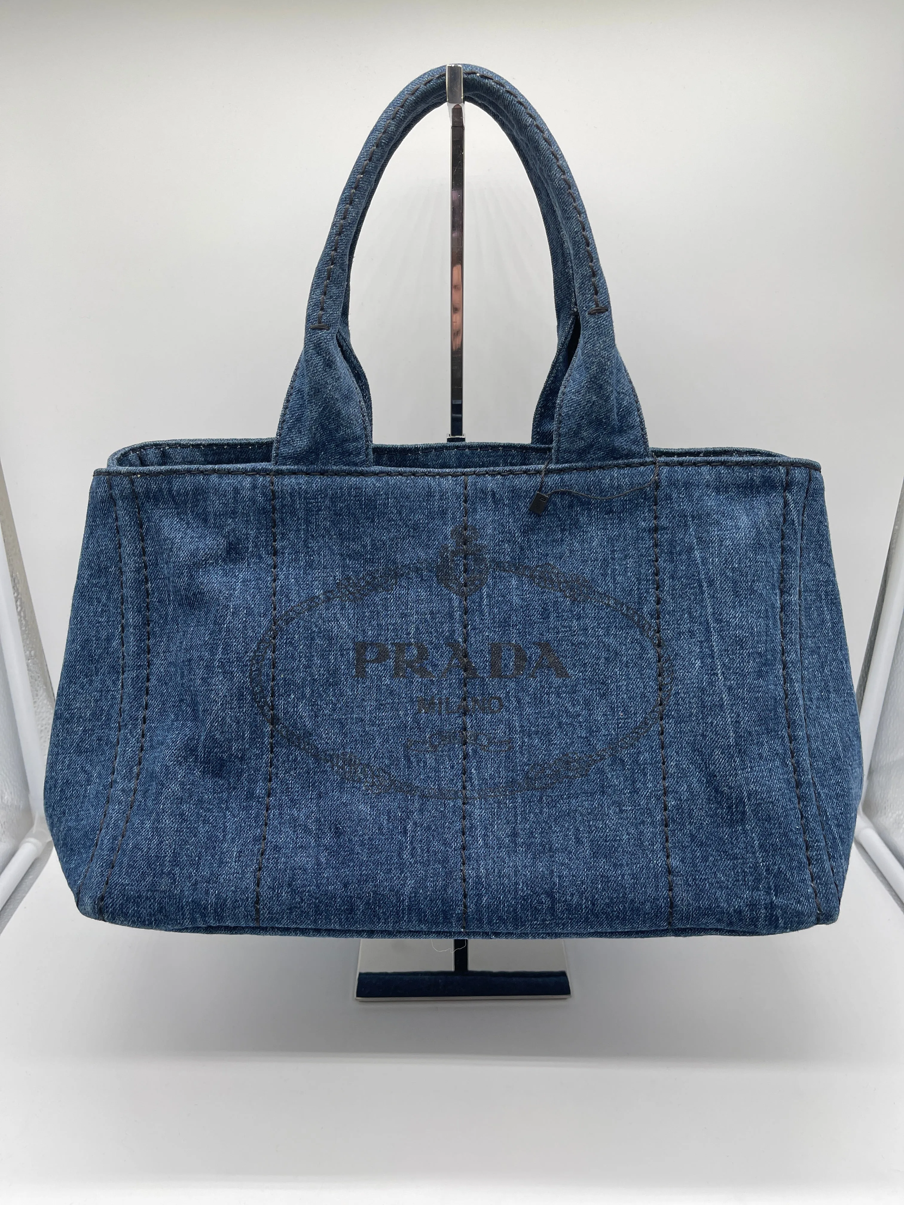 Handbag Luxury Designer Prada, Size Medium