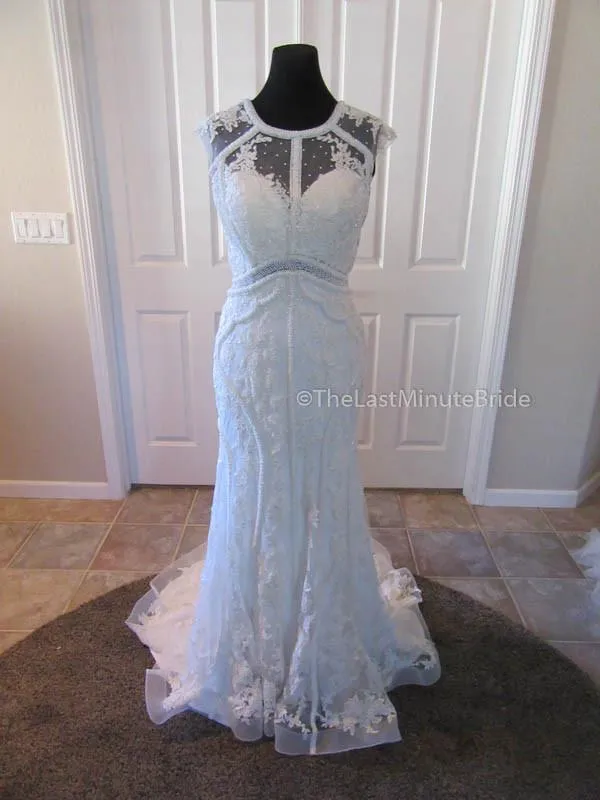 Jacquelin Exclusive Anne Size 6 Ivory