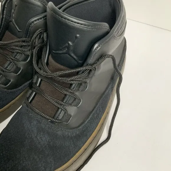 Jordan Westbrook 0 black sneakers size 7 Y boy EUC