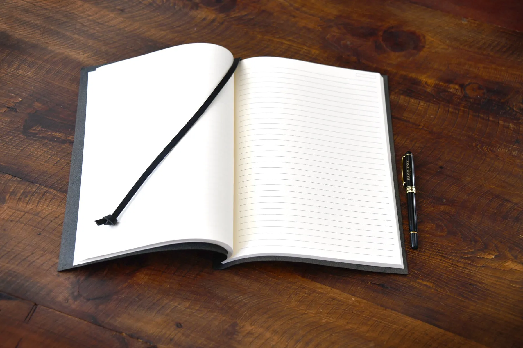 Large 3-Screw Vachetta Leather Journal - Onyx Black