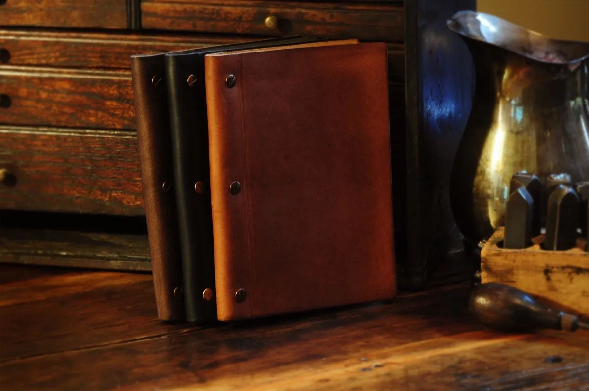 Large 3-Screw Vachetta Leather Journal - Onyx Black
