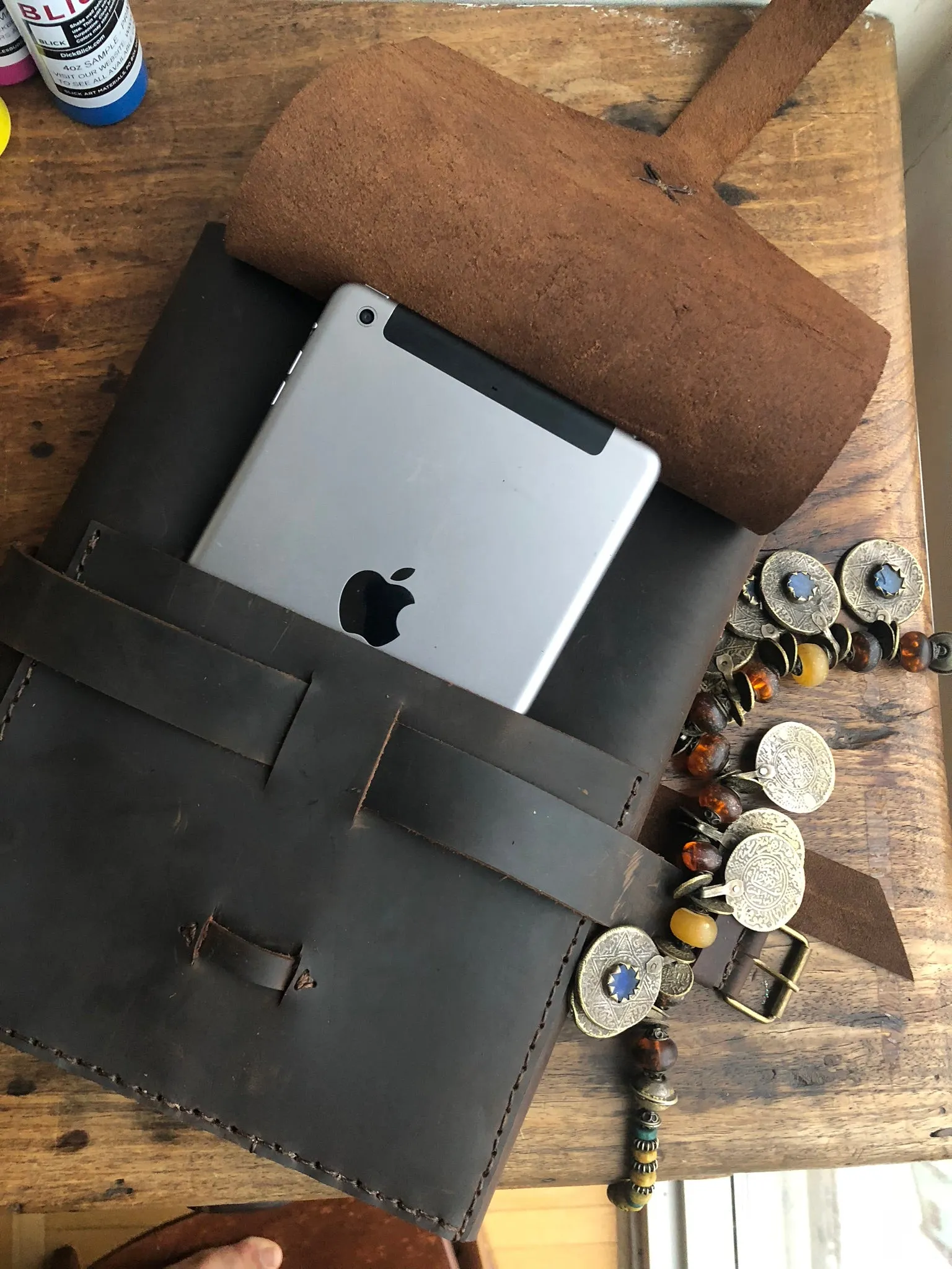 Large Sketchbook / Handmade Leather Refillable Sketchbook / iPad Pocket / Pencil Holder