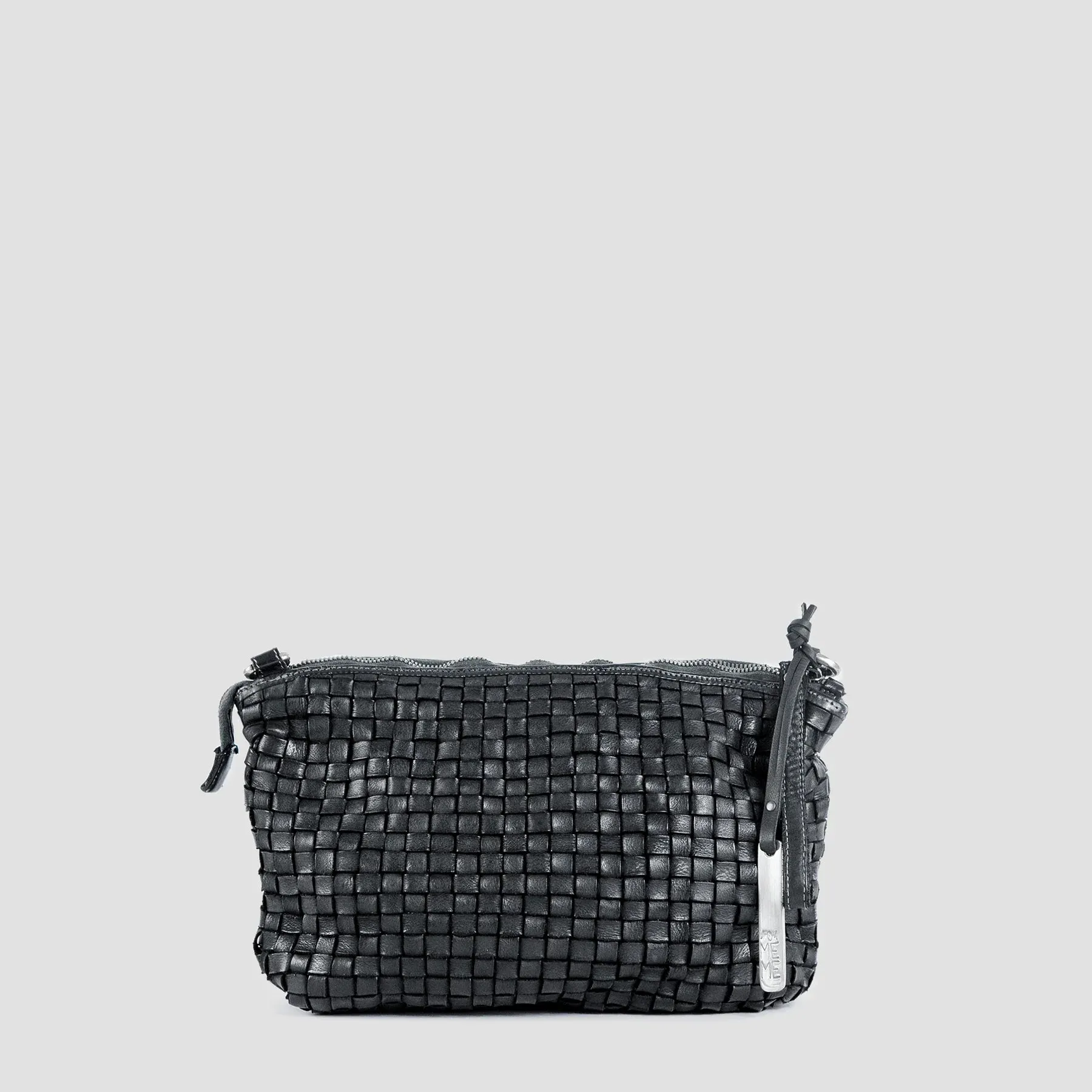 LOLA WOVEN BLACK