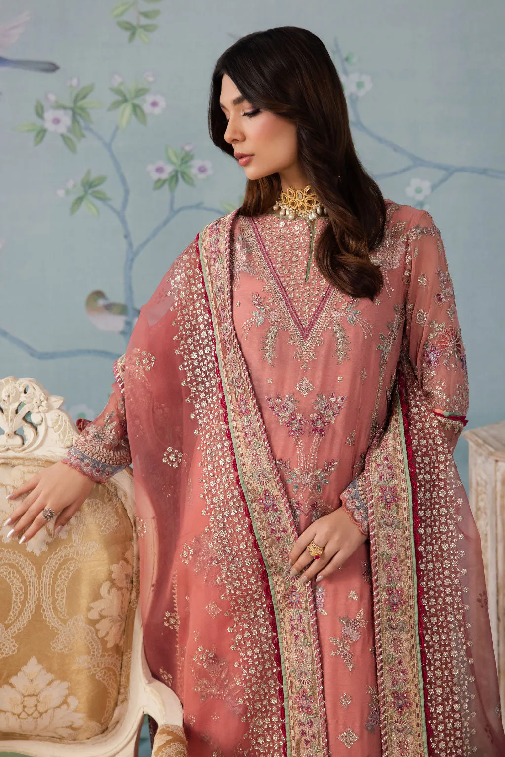 Luxury Light Pink Embroidered Pakistani Salwar Kameez Dupatta Suit