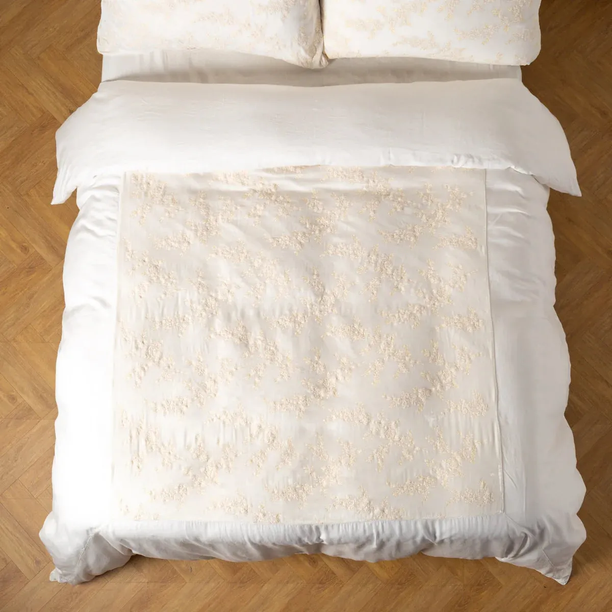 Lynette Luxe Duvet Cover