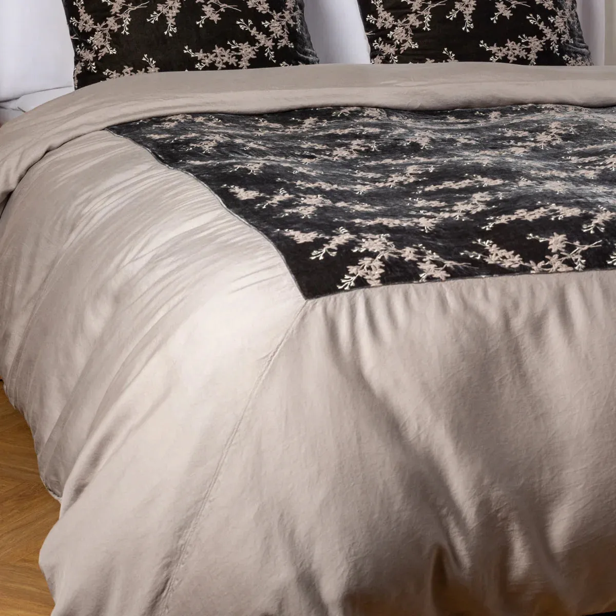 Lynette Luxe Duvet Cover