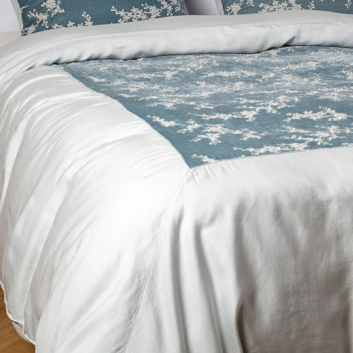 Lynette Luxe Duvet Cover