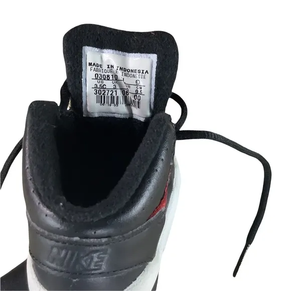 Nike |  VTG 2003 Trainer SC Bo Jackson Infant Sneakers - Black / Red Size  3.5C