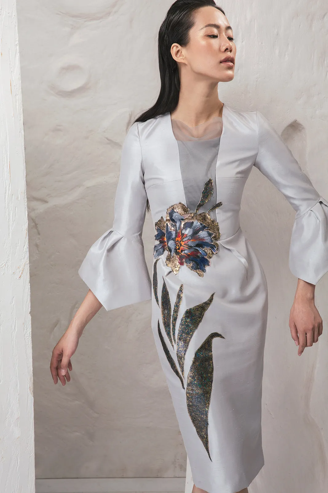 POPPY-PAINTED VOLUMINOUS SLEEVE MIDI DRESS