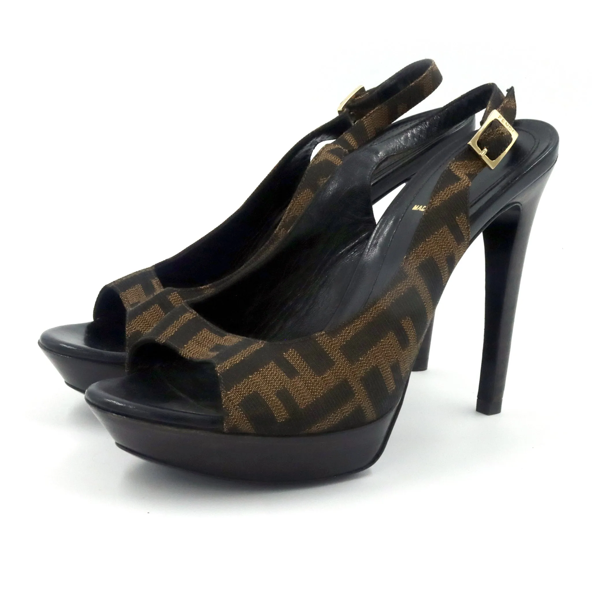 Sandalias Fendi