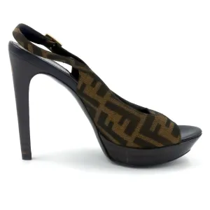 Sandalias Fendi