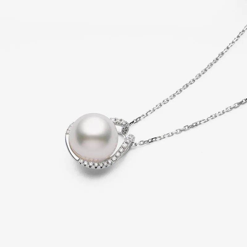 South Sea Pearl 18K Gold Diamond-Encrusted Haute Jewelry Modern Necklace