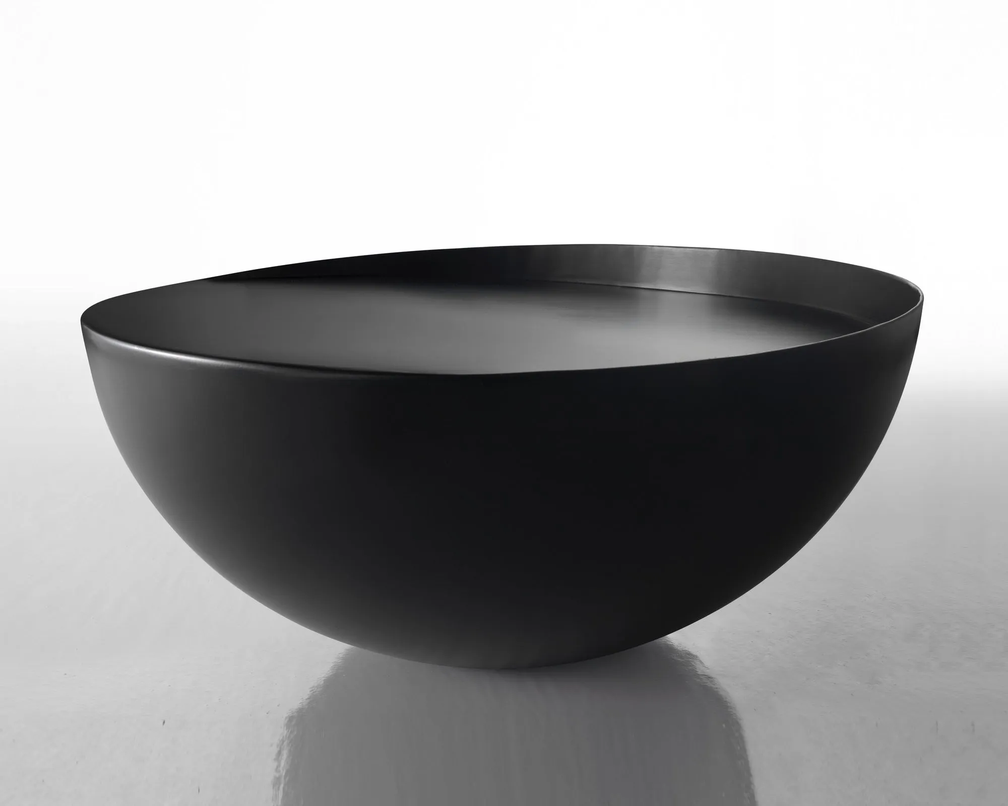 Tauto Accent Table