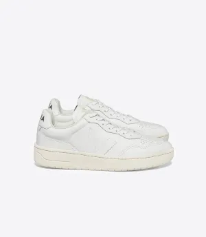 V-90 Sneaker