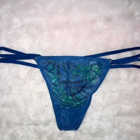 Victoria's Secret Very Sexy Strappy Thong