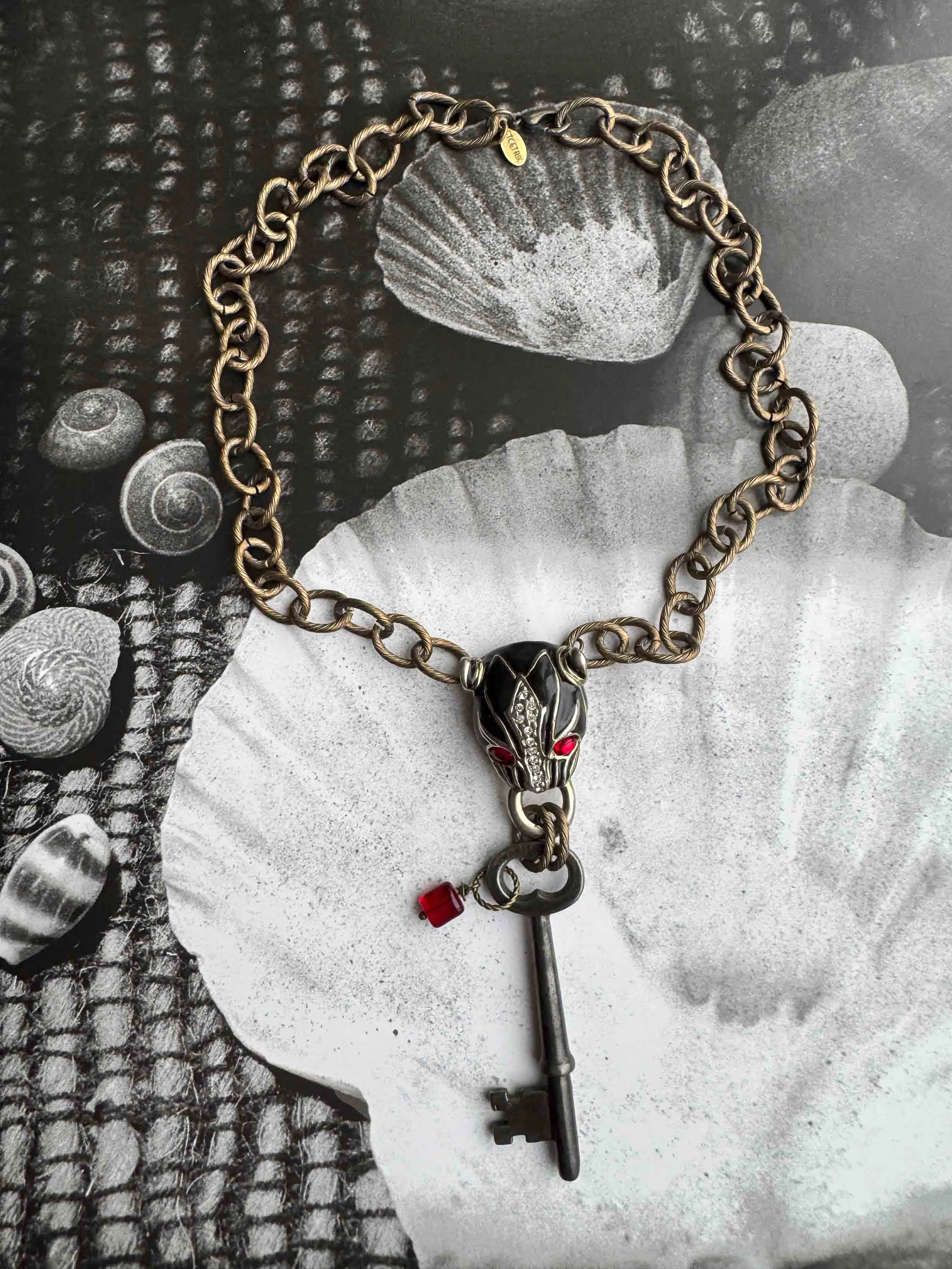 Vintage Chain Necklace with Panther Pendant & Key – Bold Statement Piece